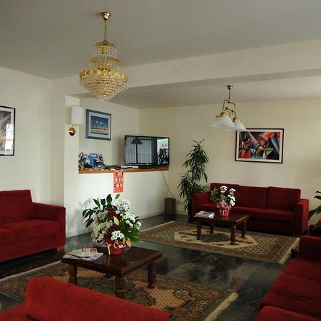 Hotel Reno Лидо ди Йезоло Екстериор снимка